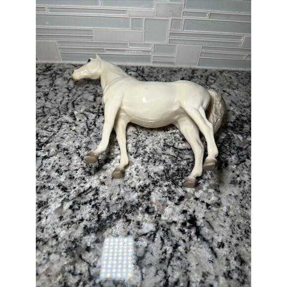 Breyer Prince, Pride and Joy Arabian Family - Picture 11 of 16